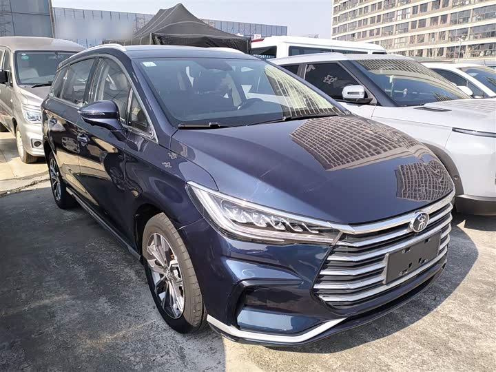 BYD Song Max 2021 2021款 升级版 1.5T 自动尊贵型 7座