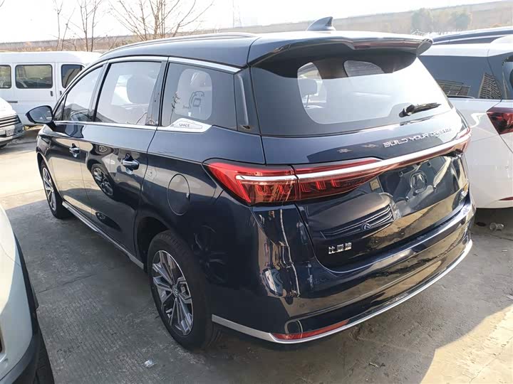 BYD Song Max 2021 2021款 升级版 1.5T 自动尊贵型 7座