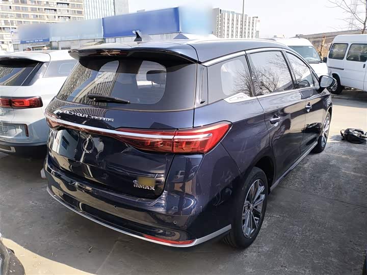 BYD Song Max 2021 2021款 升级版 1.5T 自动尊贵型 7座