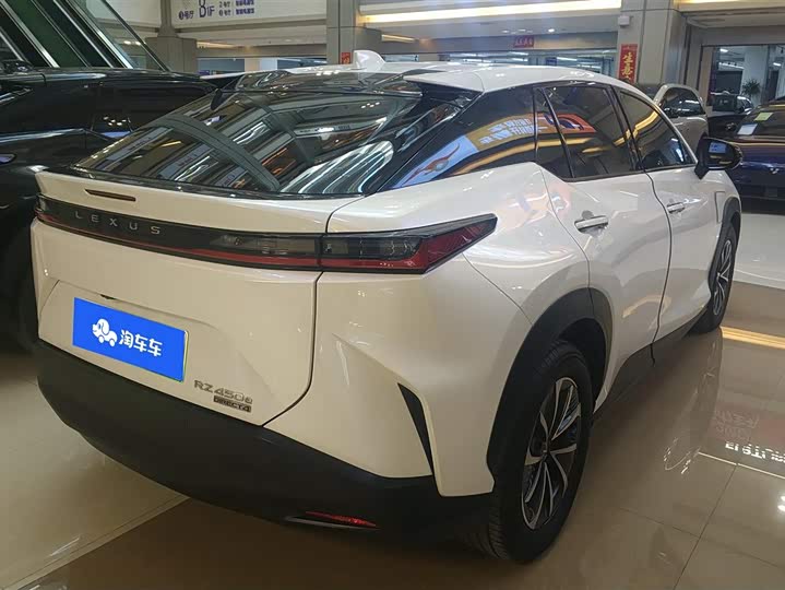 Lexus RZ 2023 2023款 450e 四驱纵享版