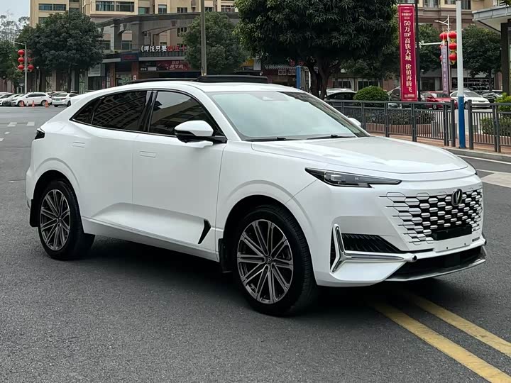 Changan UNI-K 2021 2021款 2.0T 尊贵型
