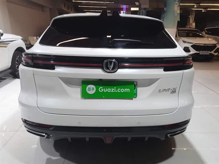 Changan UNI-K Hybrid 2022 2022款 蓝鲸iDD 130km 1.5T 尊贵型