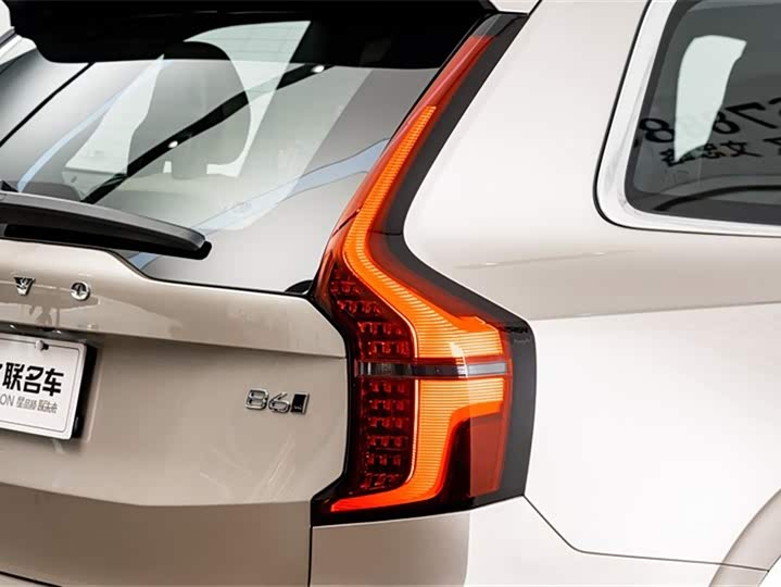 Volvo XC90 2025 2025款 改款 B6 智远豪华版 6座