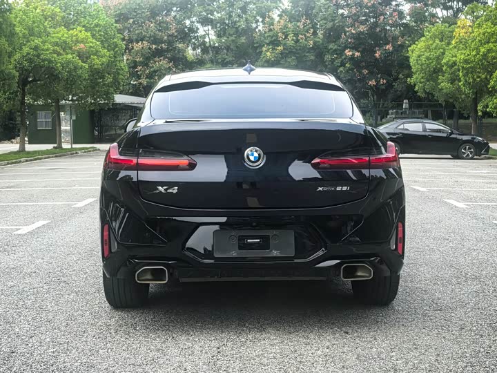 BMW X4 2022 2022款 xDrive 25i M运动套装