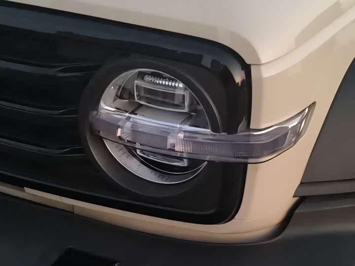 Tank 300 Hybrid 2025 2025款 Hi4-T 37.1kWh