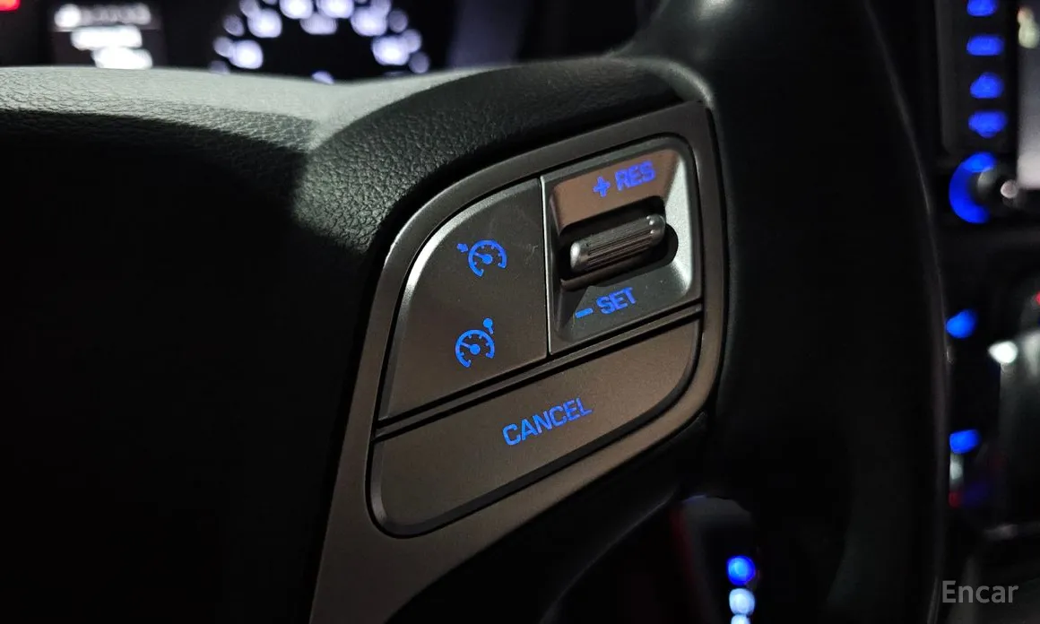 Hyundai Solati 2015 15-seater