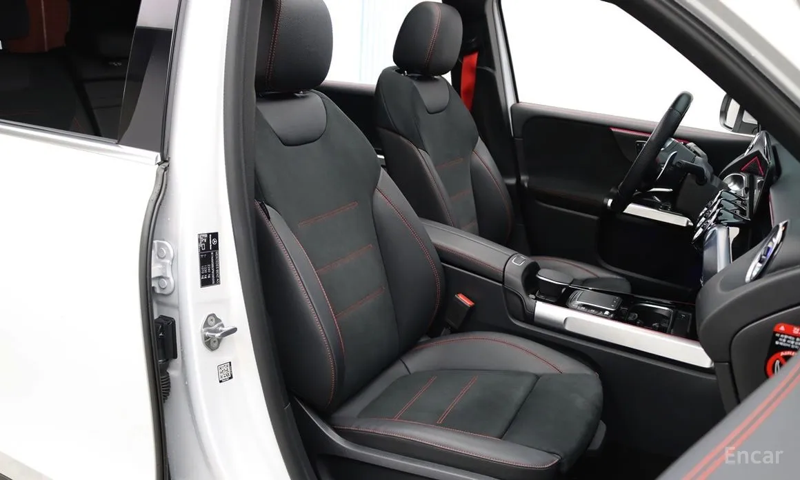 Mercedes-Benz GLB-Class 2020 AMG GLB35 4MATIC