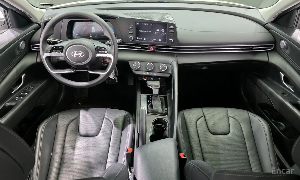 Hyundai Avante 2023 1.6 LPi (Rent car)