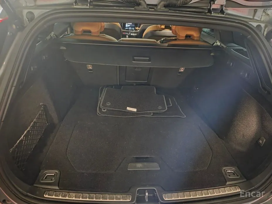 Volvo V60 2019 B5 Pro AWD