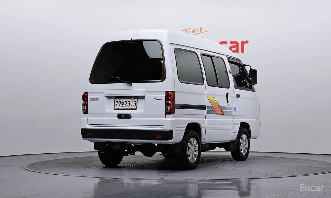 Chevrolet Damas 2008 5-Seater Coach