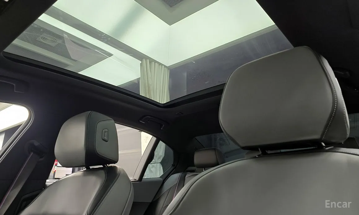 BMW i5 2023 M60 xDrive