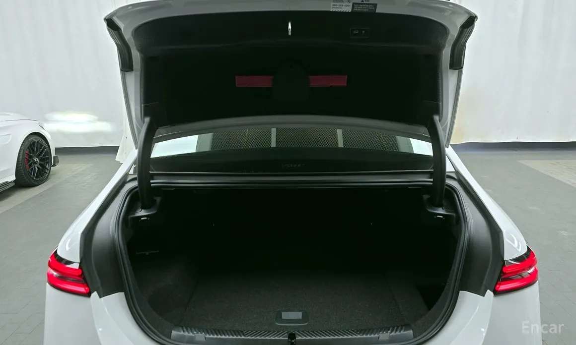 BMW i5 2023 M60 xDrive