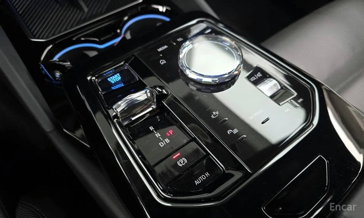 BMW i5 2023 M60 xDrive