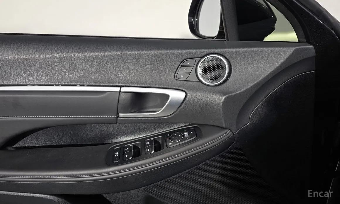 Hyundai Sonata 2023 2.0