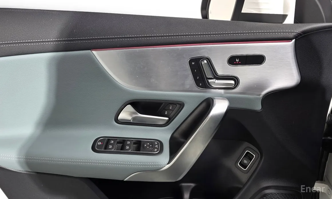 Mercedes-Benz CLA-Class 2020 CLA250 4MATIC