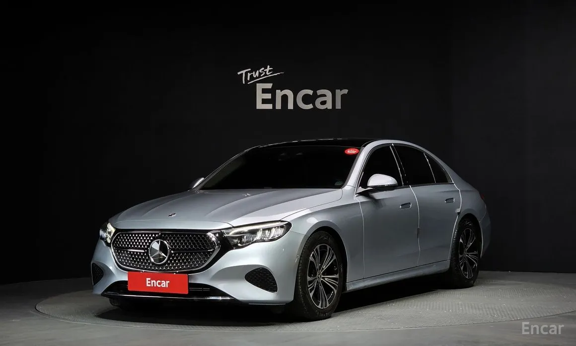 Mercedes-Benz E-Class 2024 E200 Avantgarde