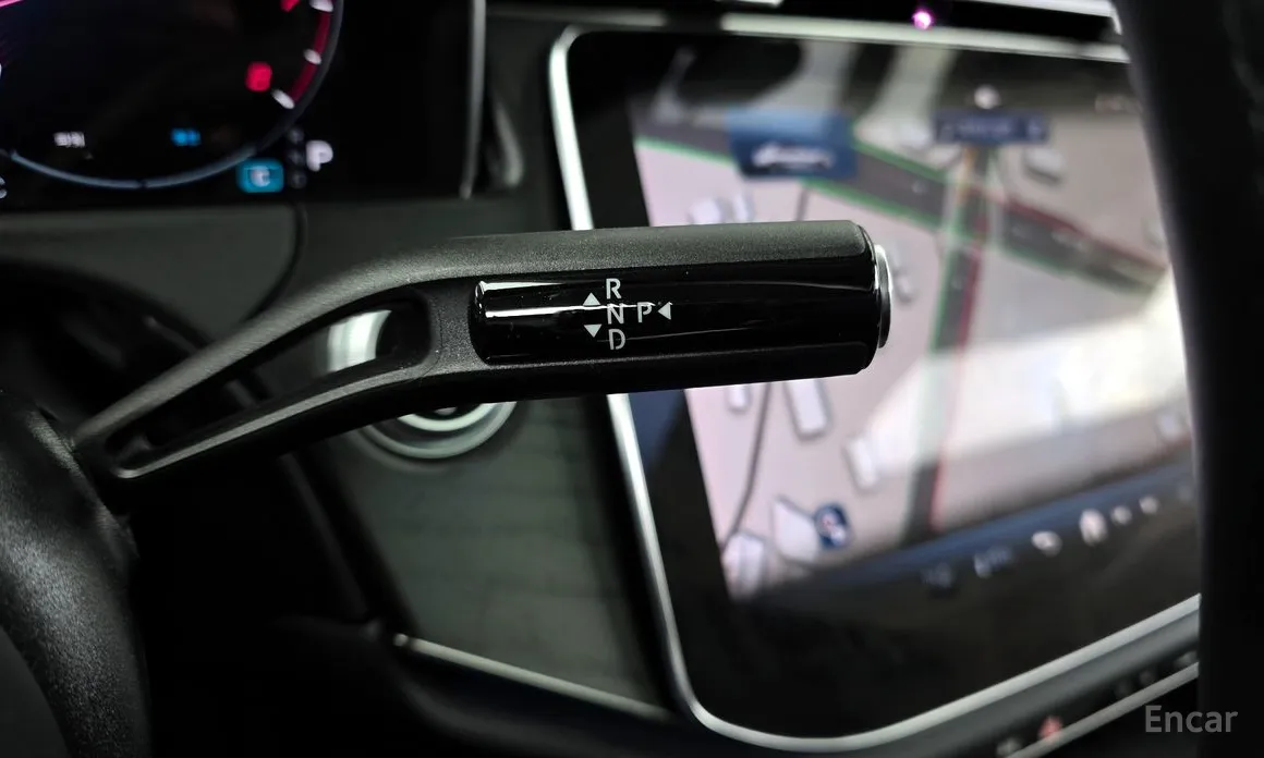 Mercedes-Benz E-Class 2024 E200 Avantgarde