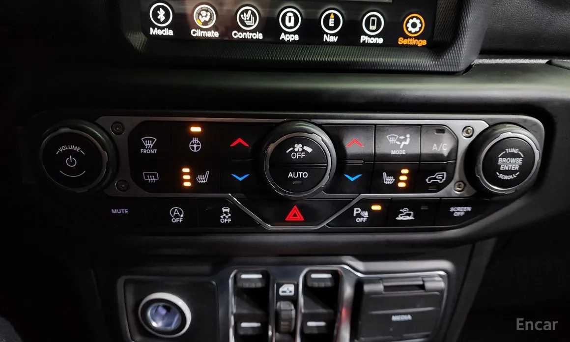 Jeep Wrangler 2018 2.0 Overland Power Top 4Door