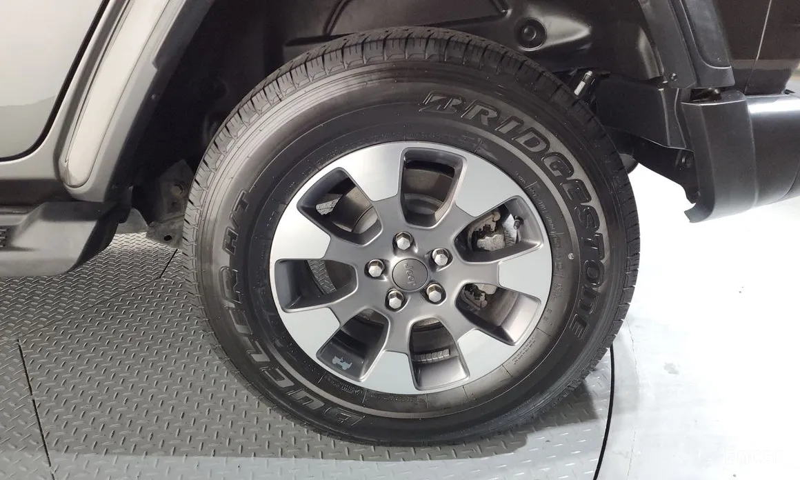 Jeep Wrangler 2018 2.0 Overland Power Top 4Door