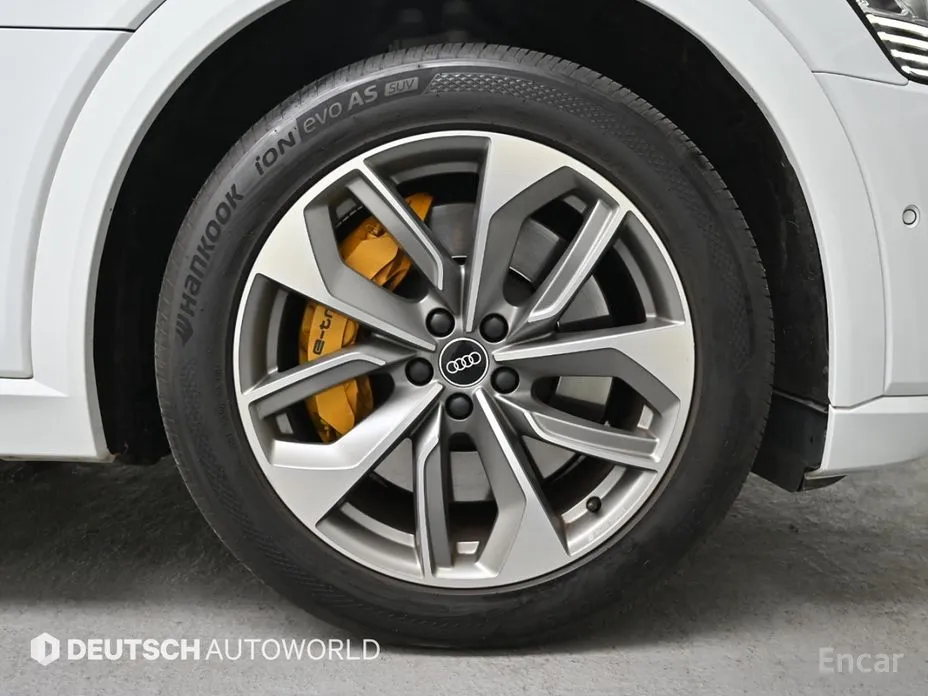Audi e-tron 2020 55 Quattro