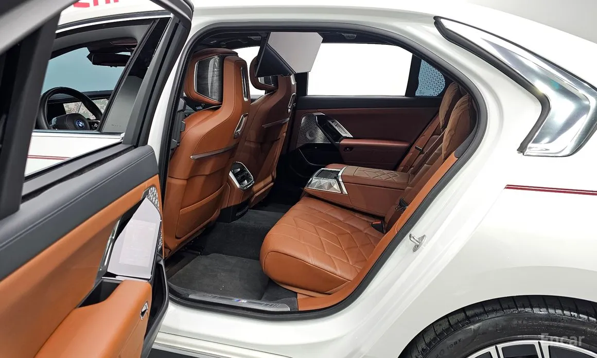 BMW i7 2022 xDrive 60 M sport