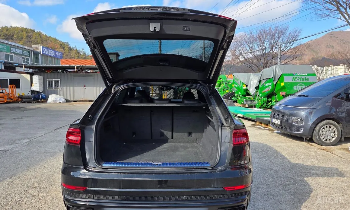 Audi Q8 2018 55 TFSI Quattro Premium