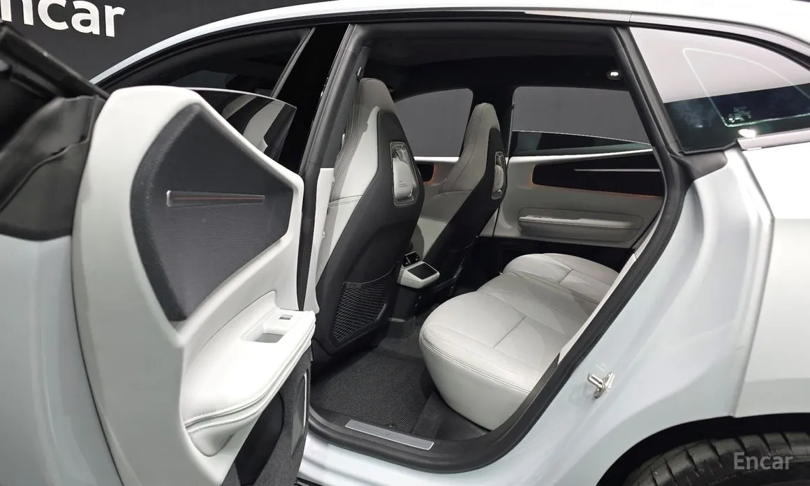 Polestar 4 2024 Long Range Duel Moter