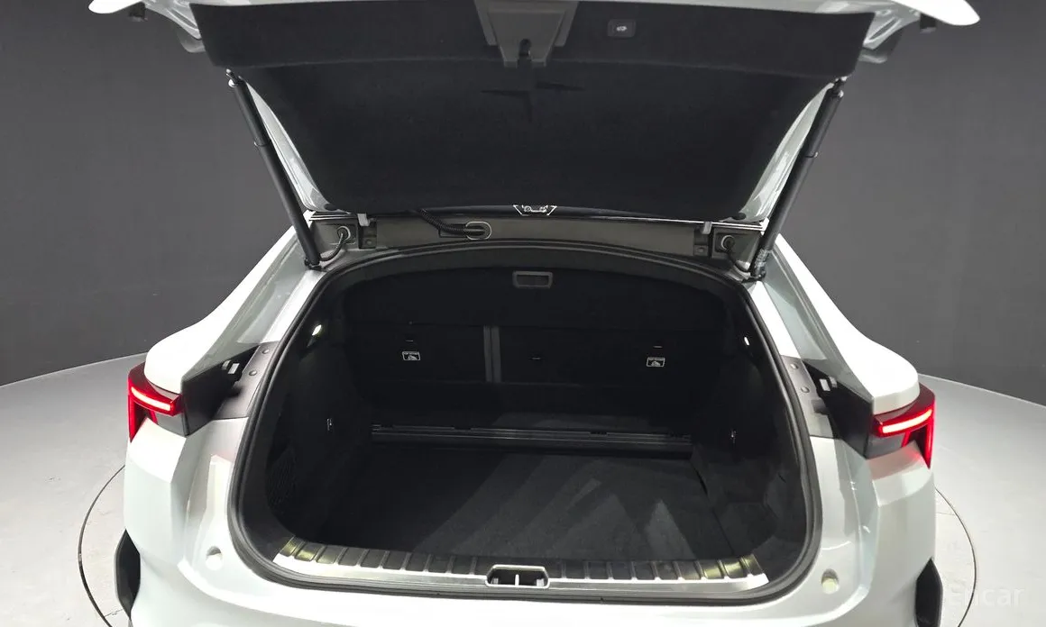 Polestar 4 2024 Long Range Duel Moter