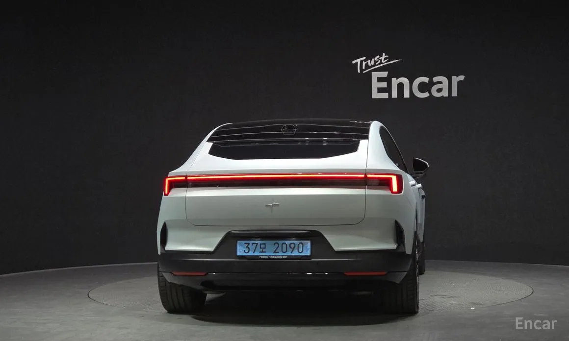 Polestar 4 2024 Long Range Duel Moter