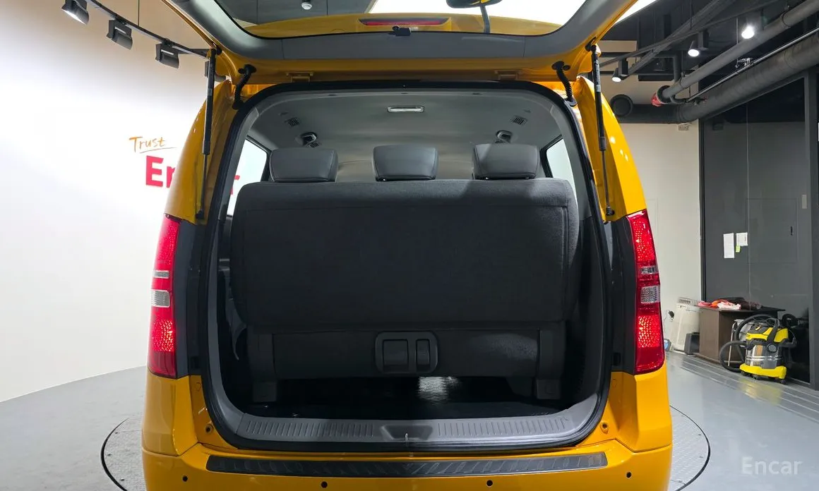 Hyundai Starex 2017 School Bus LPi