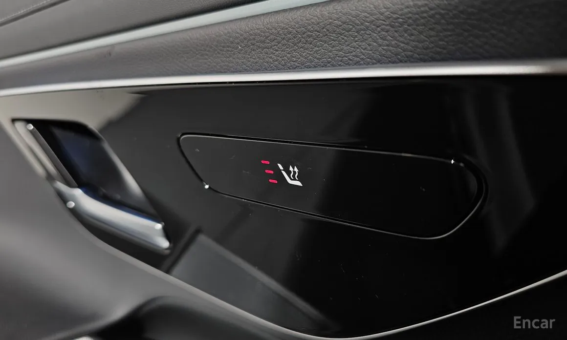 Mercedes-Benz E-Class 2024 E220d 4MATIC Exclusive