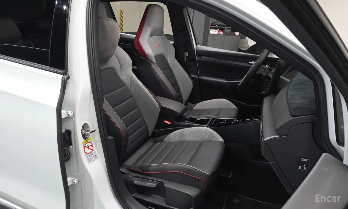 Volkswagen Golf 2022 2.0 GTI