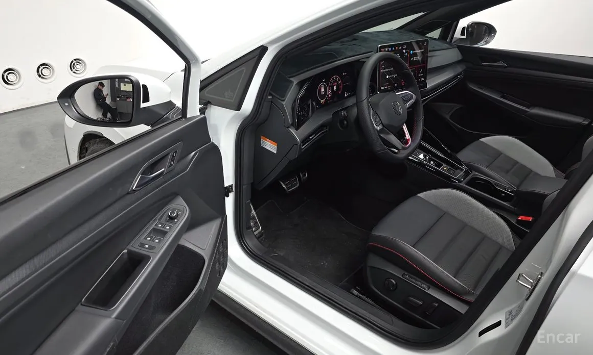 Volkswagen Golf 2022 2.0 GTI