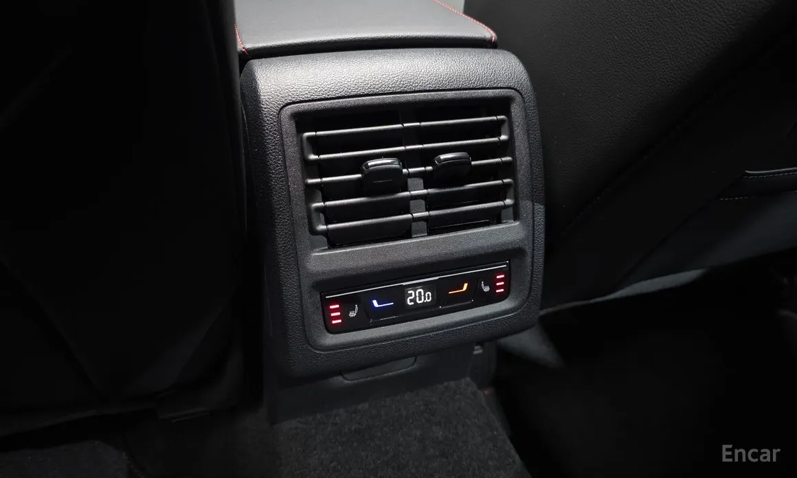 Volkswagen Golf 2022 2.0 GTI