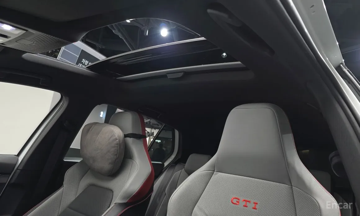 Volkswagen Golf 2022 2.0 GTI