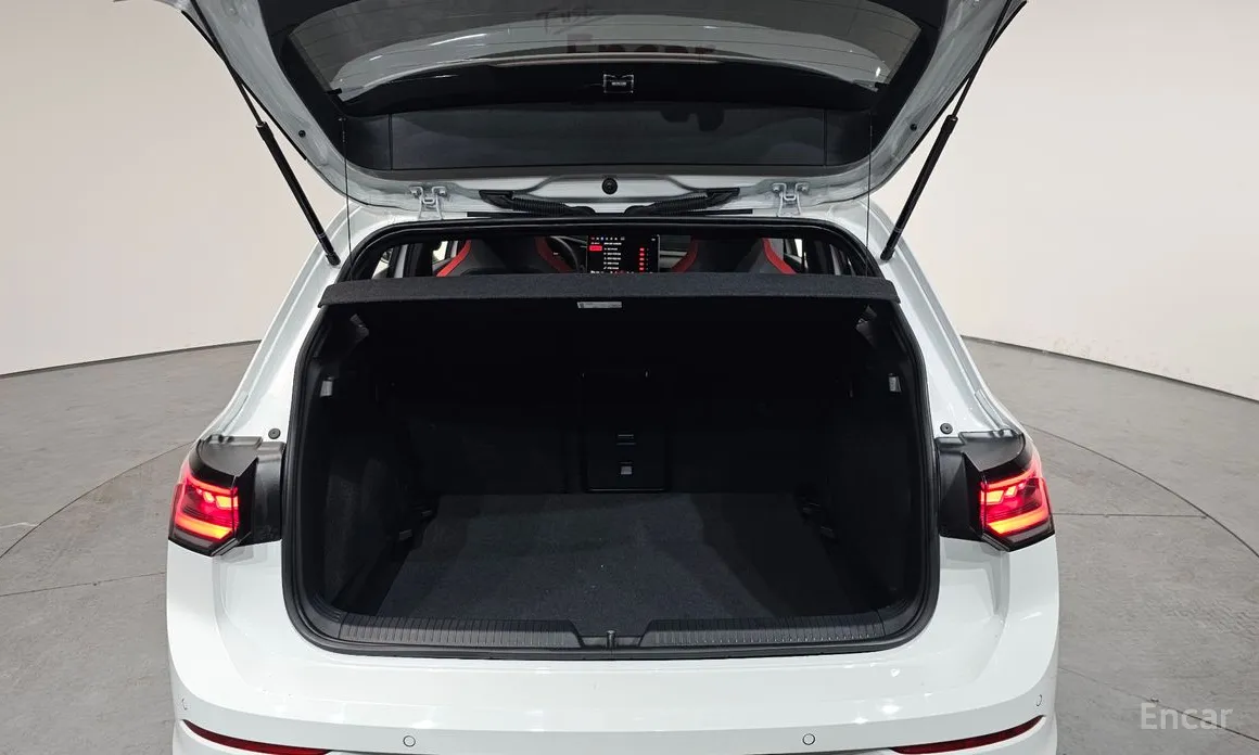 Volkswagen Golf 2022 2.0 GTI