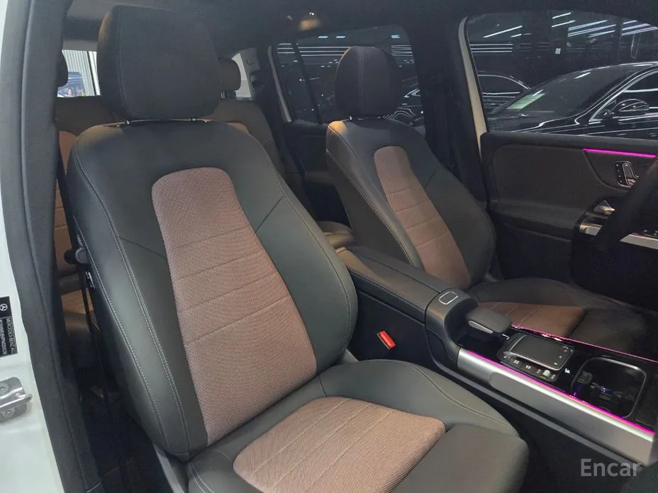 Mercedes-Benz EQB 2022 EQB300 4MATIC