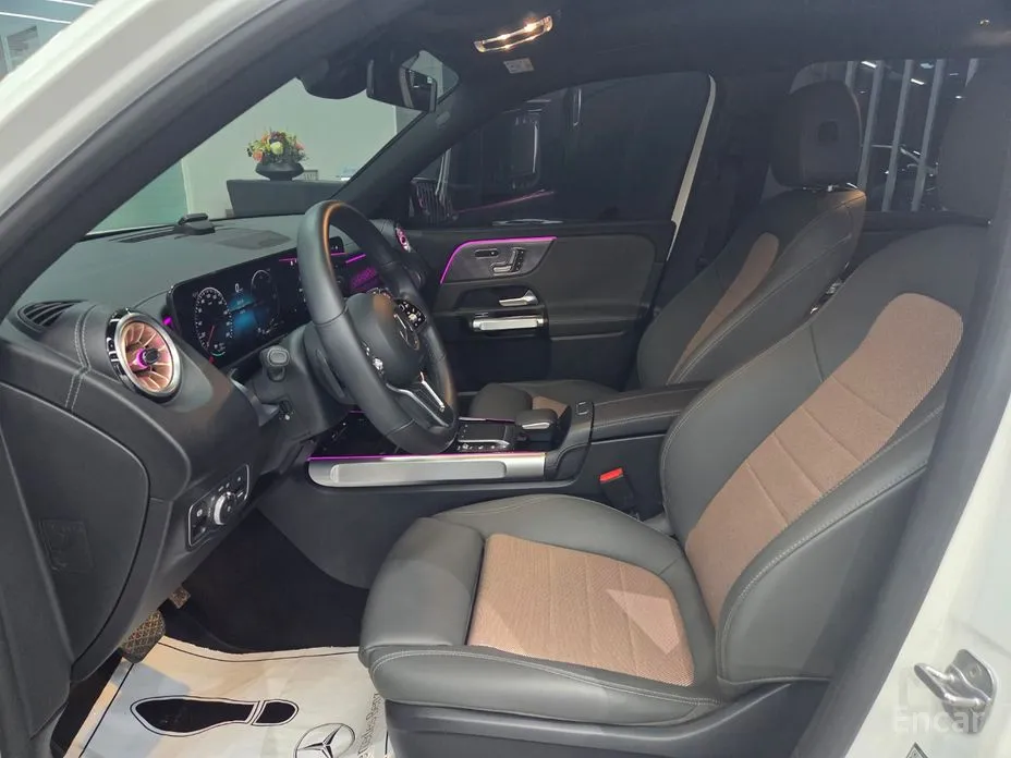 Mercedes-Benz EQB 2022 EQB300 4MATIC