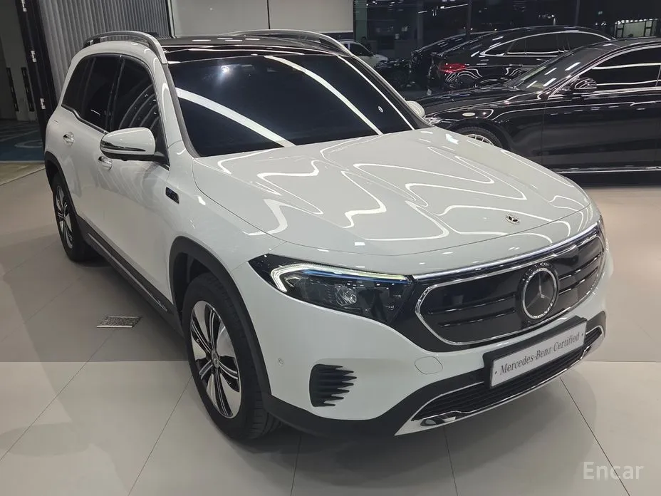 Mercedes-Benz EQB 2022 EQB300 4MATIC