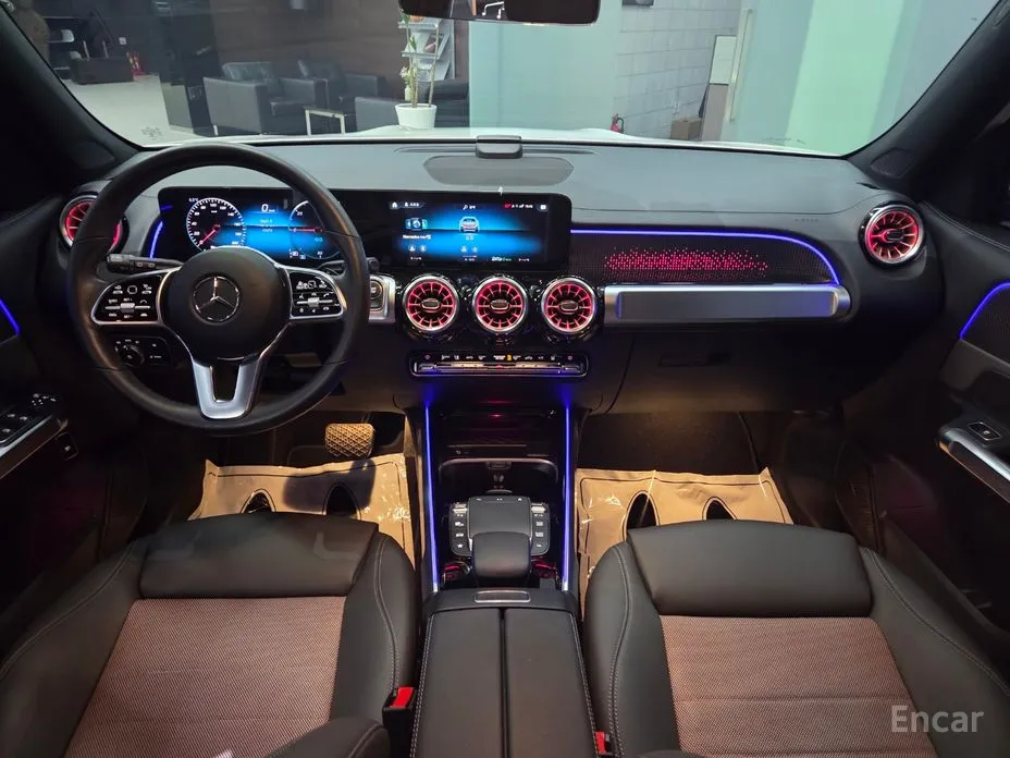 Mercedes-Benz EQB 2022 EQB300 4MATIC