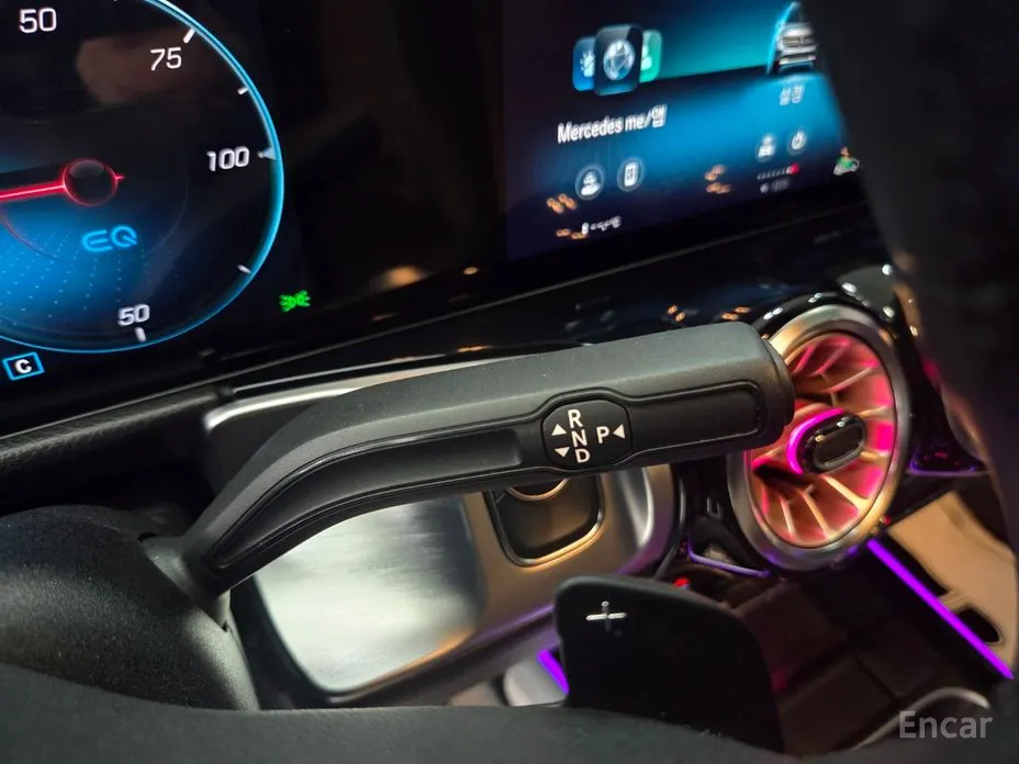 Mercedes-Benz EQB 2022 EQB300 4MATIC