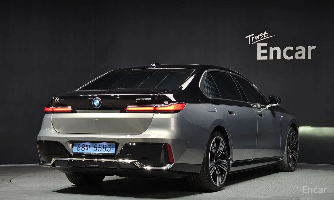 BMW i7 2022 xDrive 60 M sport