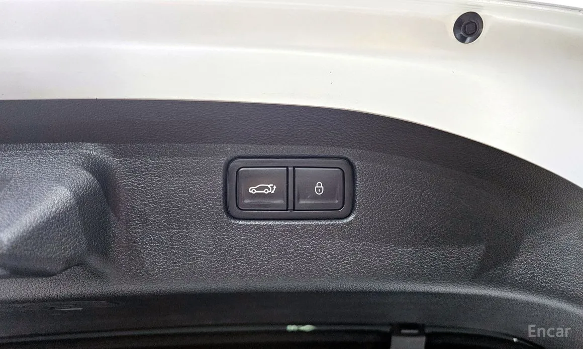 Genesis G70 2022 Gasoline 2.0T 2WD