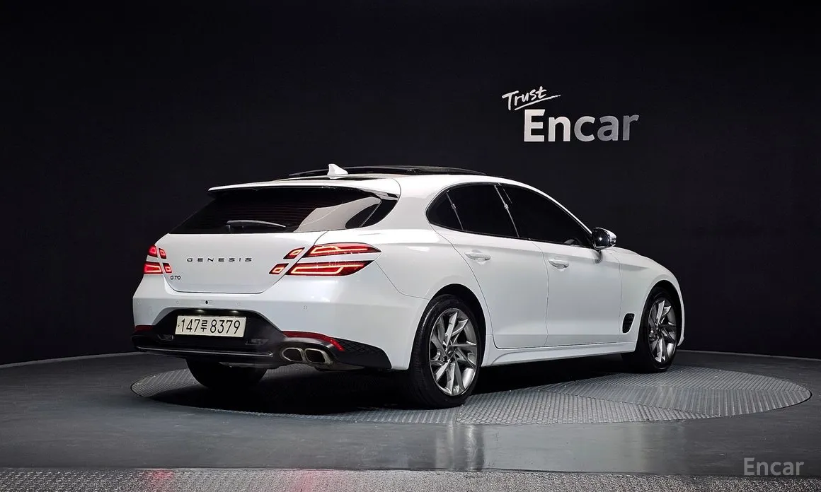 2022 Genesis G70