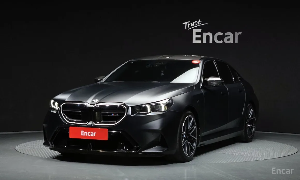 BMW M5 2024 M5 Sedan