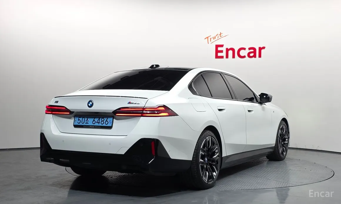 BMW i5 2023 M60 xDrive