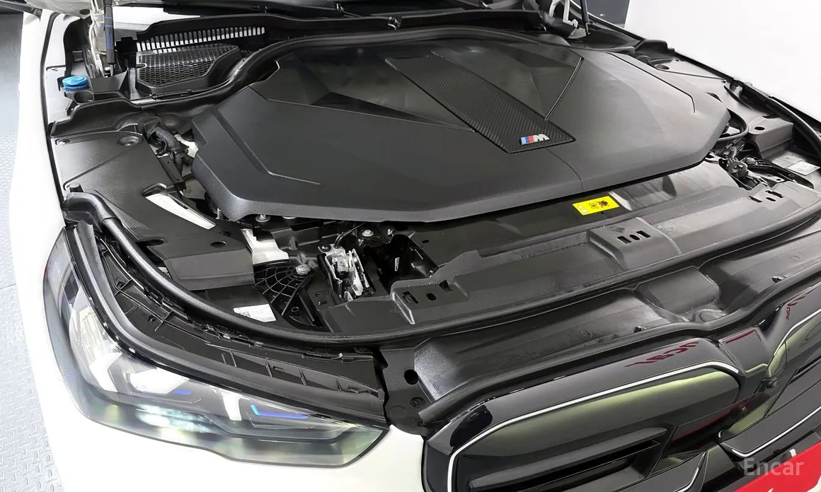 BMW i5 2023 M60 xDrive