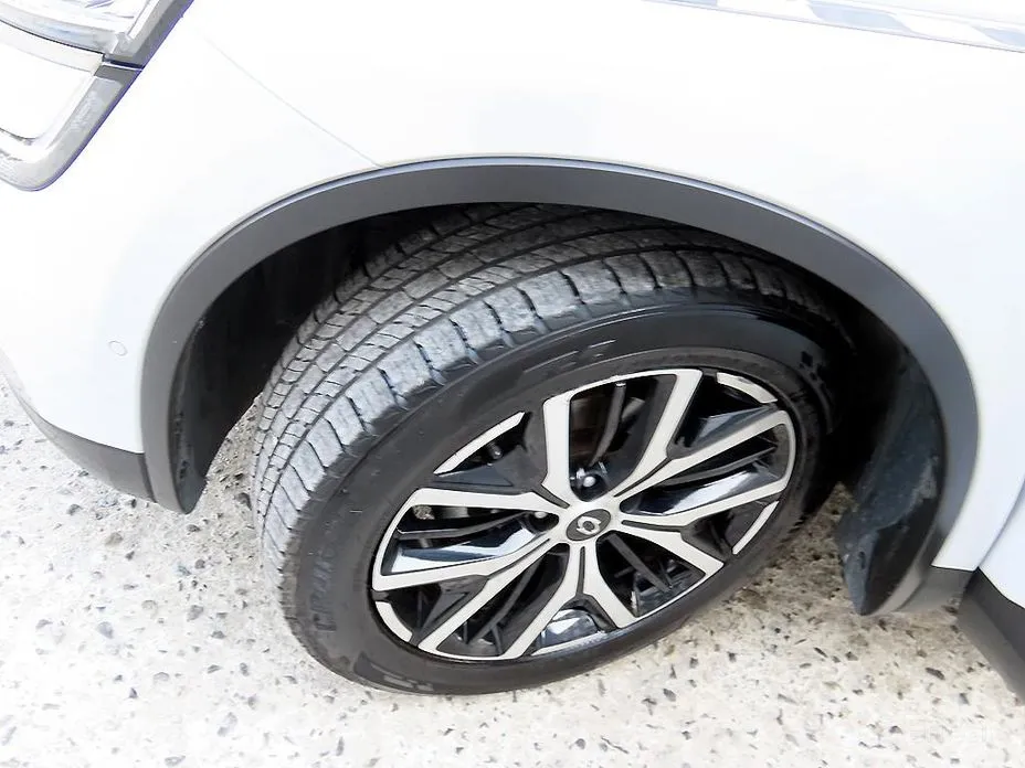 Renault QM6 2019 2.0 LPe RE Signature 2WD