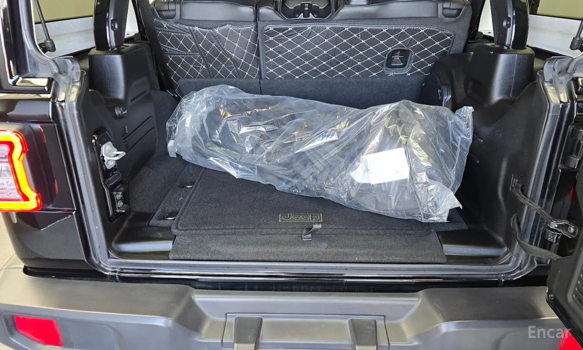 Jeep Wrangler 2018 2.0 Overland Power Top 4Door