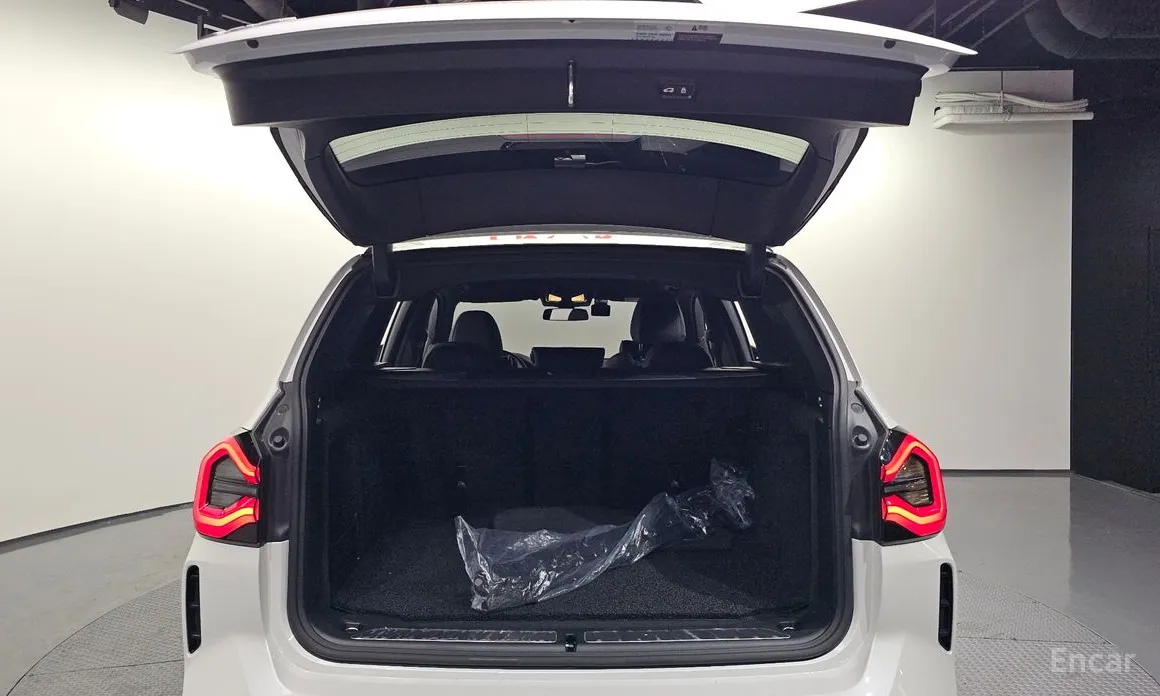 BMW iX3 2021 M Sports